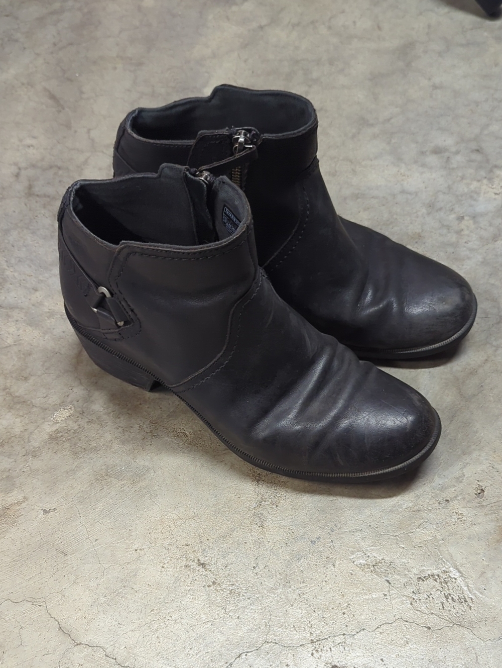 Teva Black Leather Ankle Booties with Side Zip